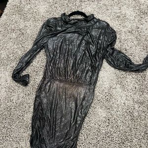 Silver generation love long sleeve dress! Worn once. Excellent condition!